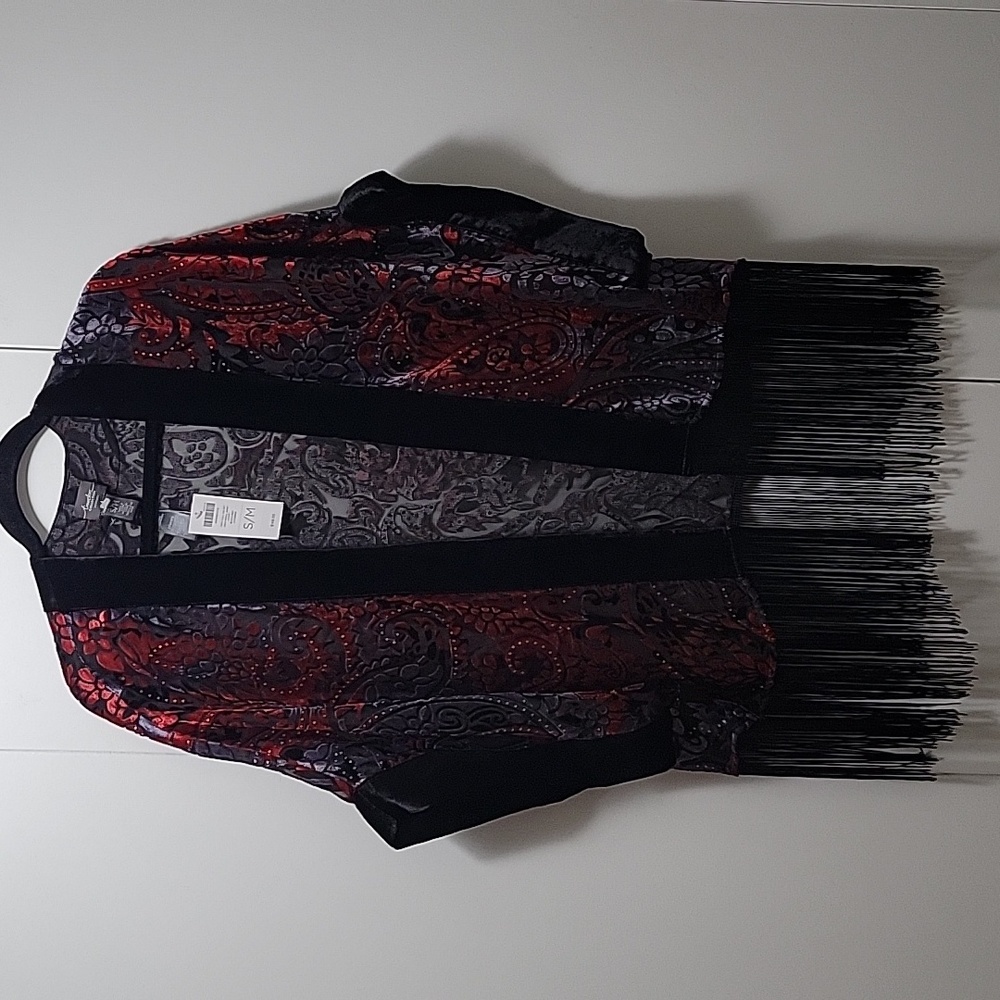 Travelers by Chicos kimono